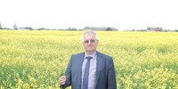ИНТЕРВЬЮ ДИРЕКТОРА ФГБНУ «УРАЛЬСКИЙ НИИСХ» Н.Н. ЗЕЗИНА ЖУРНАЛУ «НИВА УРАЛА» - Уральский НИИСХ - филиал ФГБНУ УрФАНИЦ УРО РАН
